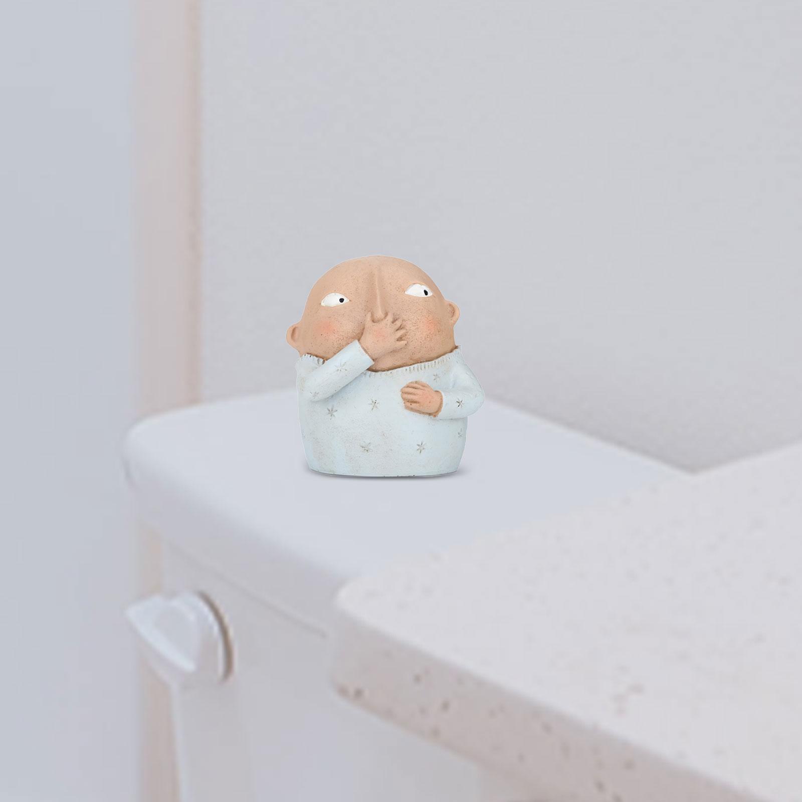 Humorous Holding Nose Bathroom - Unique Art Craft ulasan dan harga
